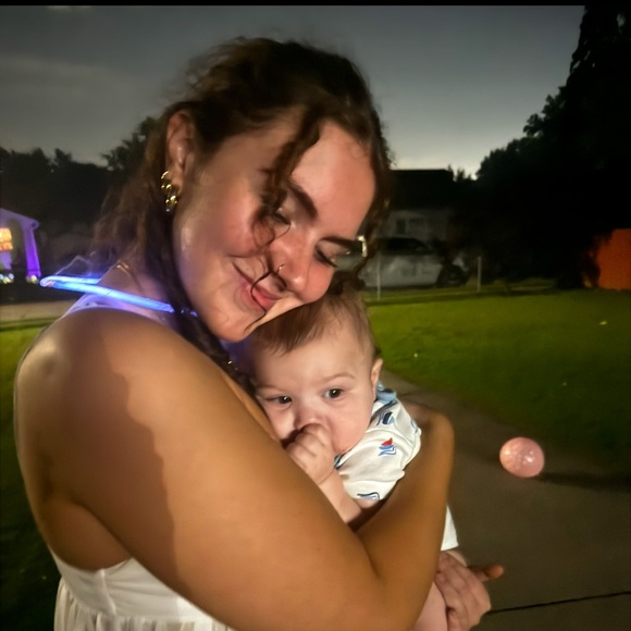 Meet your Posher, Joanna - Picture 8 of 16